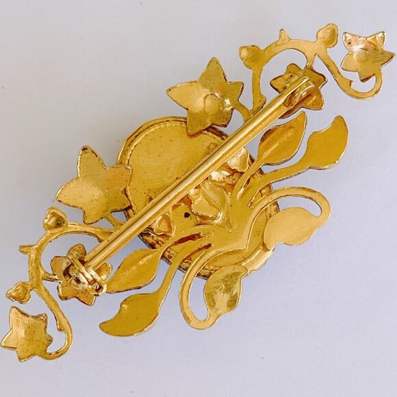 VTG 60s Gold Tone Ivy Leaf Brooch Blue Art Glass Cabochon Victorian Revival Pin - Picture 8 of 11